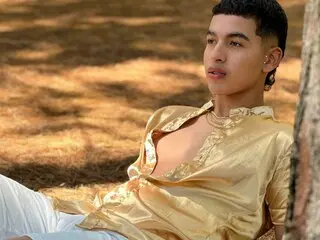 Cam AlessoDiamon
